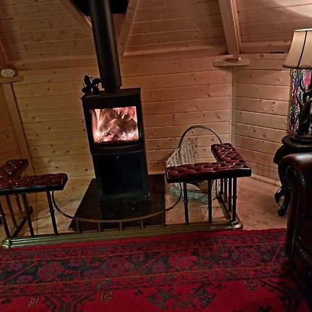 Antler Lodge Rushton Spencer Exteriér fotografie